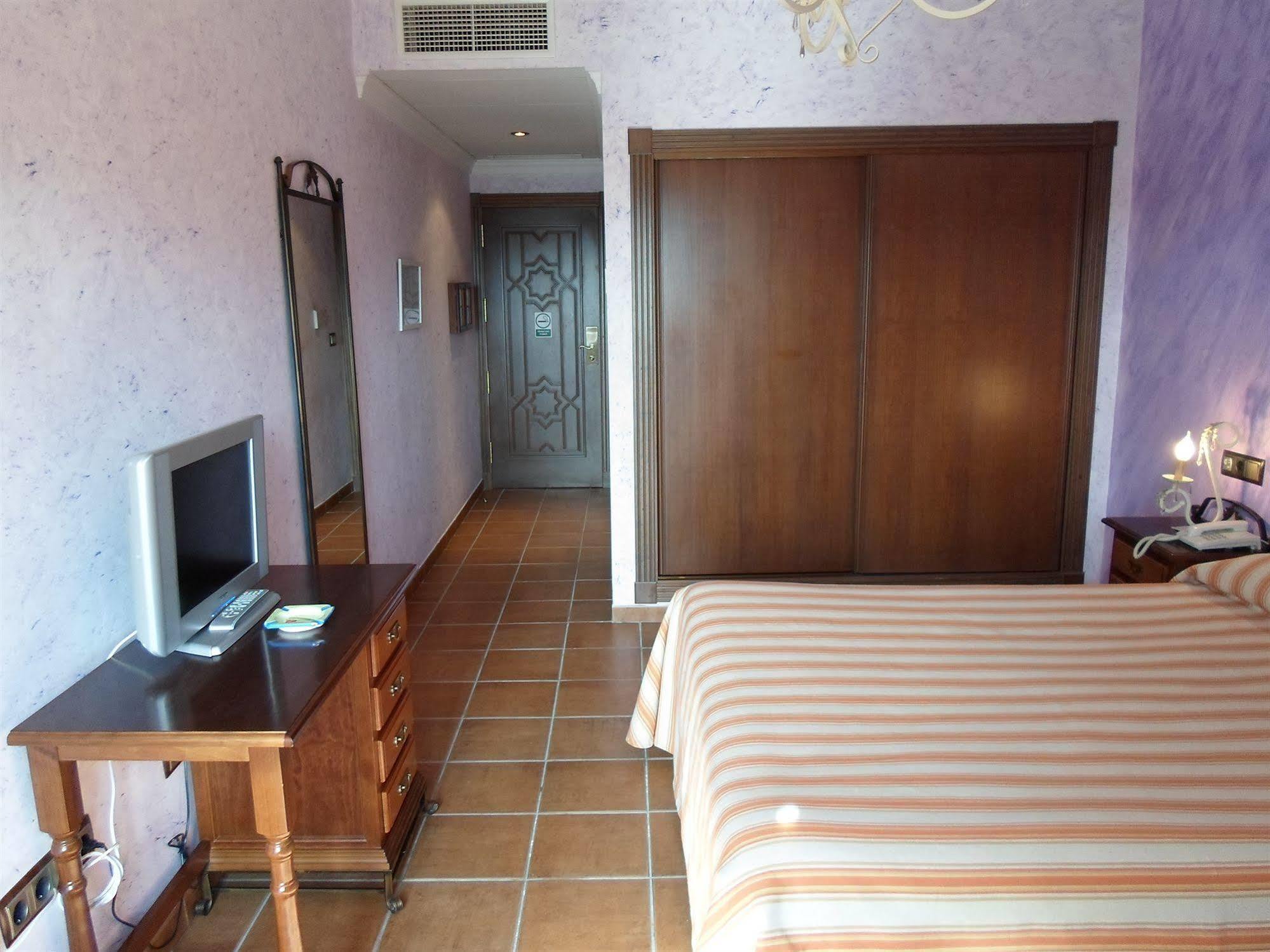 Hotel El Doncel 아타르페 외부 사진